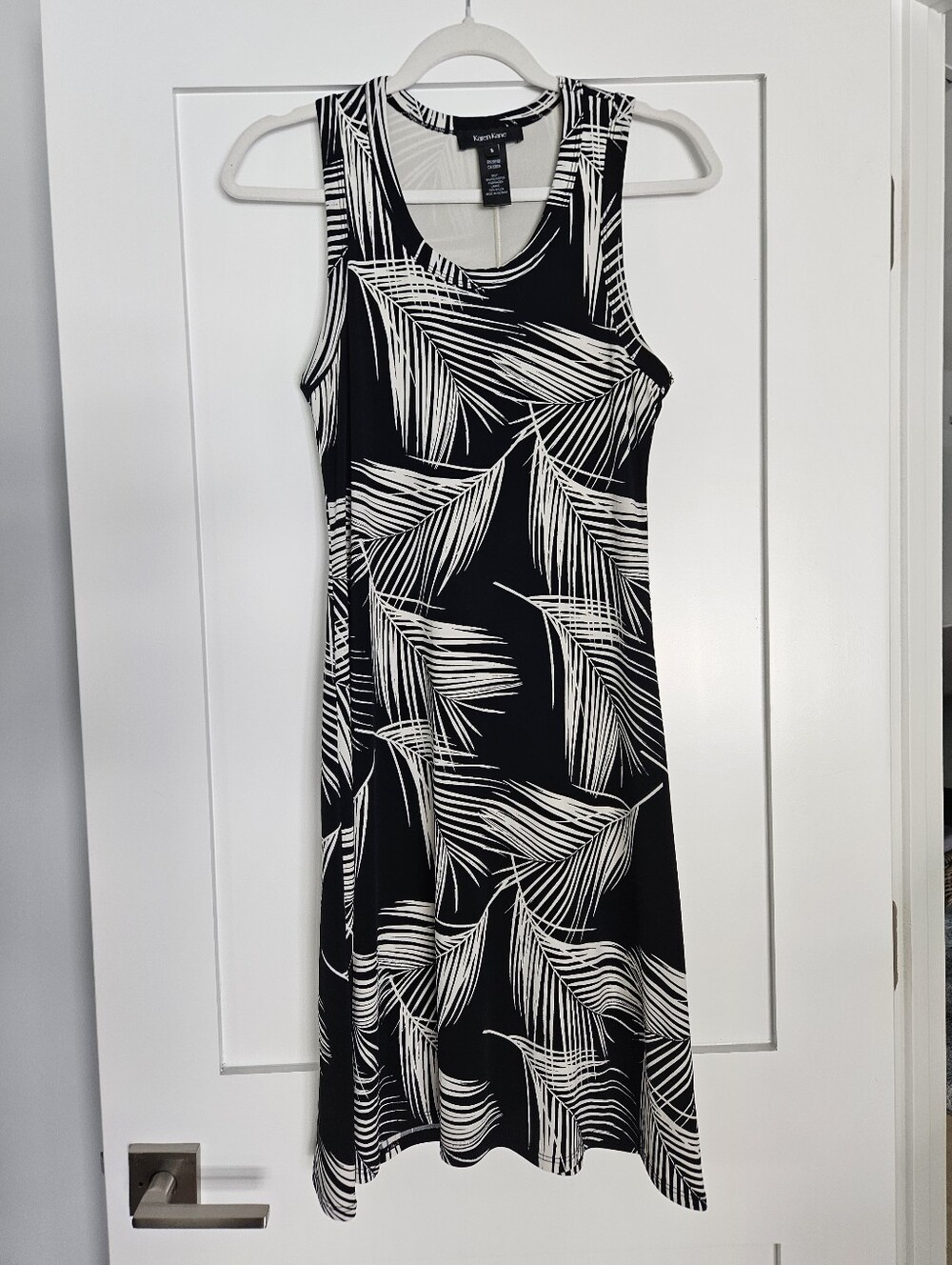Karen Kane B&W Sleeveless Dress Size S